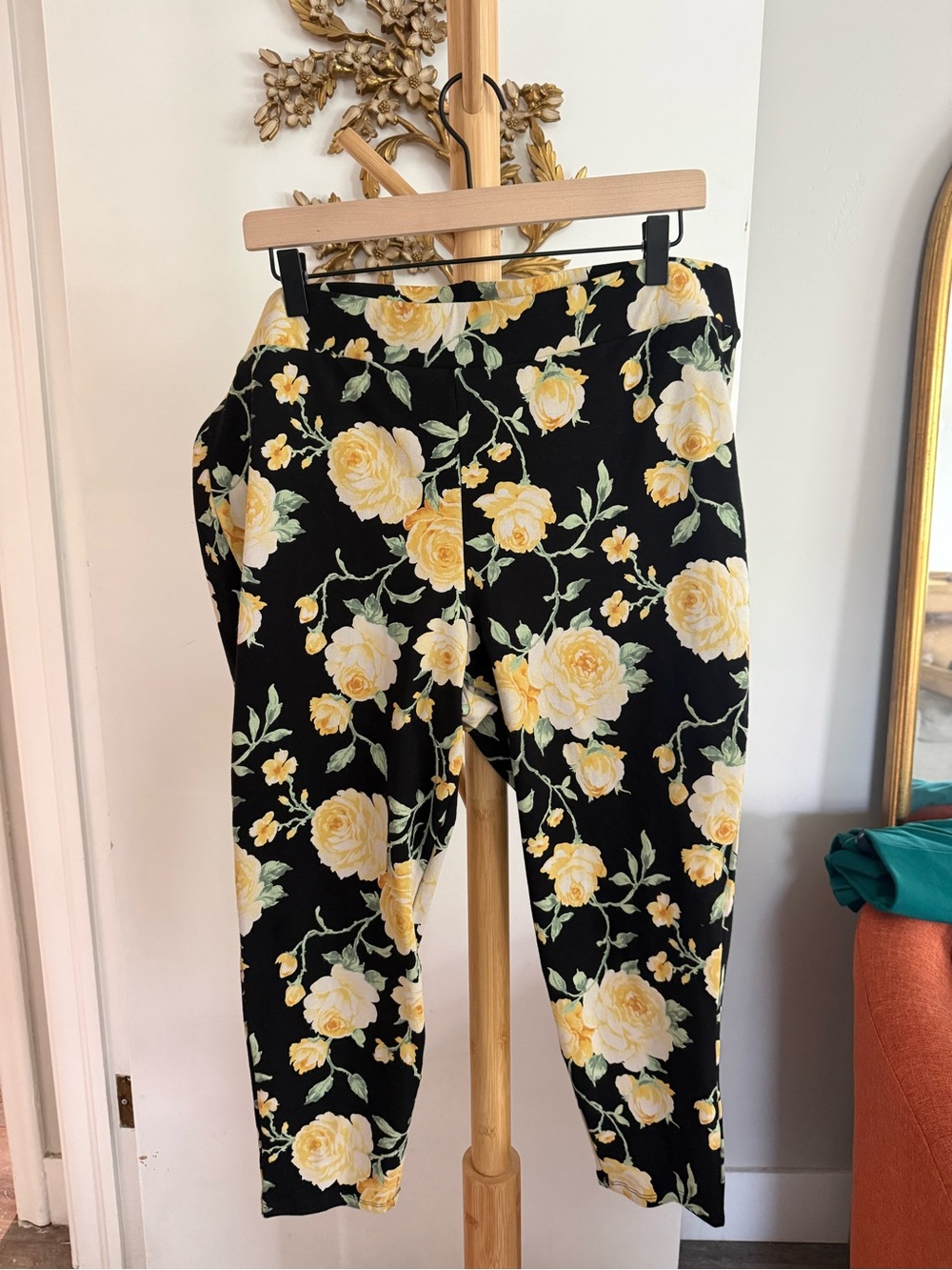 torrid Black Leggings with Yellow Rose Floral Print
